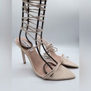 Steve Madden Premier NEW